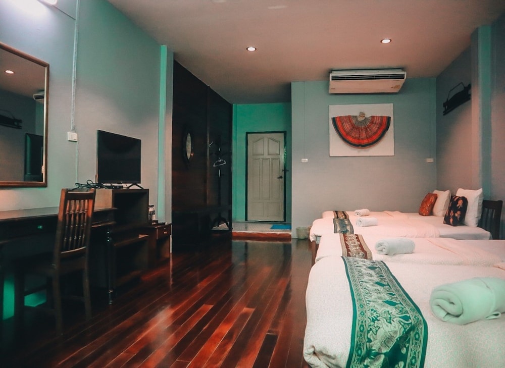 Thaweesuk Old Town Boutique Homestay 36/71