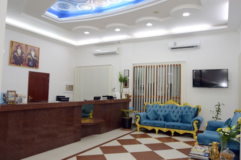 Al Ayjah Plaza Hotel 12/48