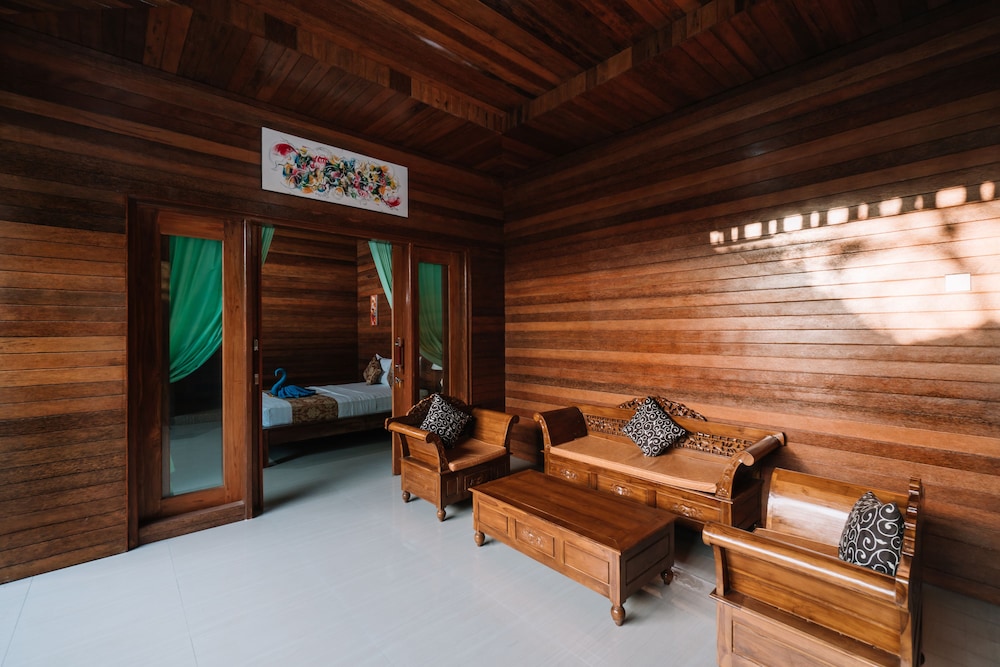 D And B Bungalow 48/67