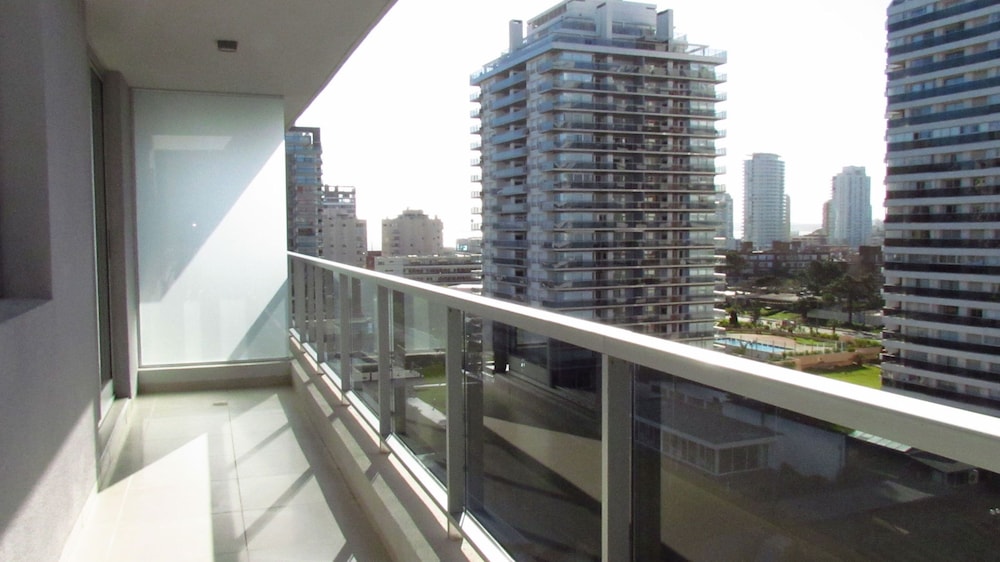 Arenas del Mar Apartments 2/65