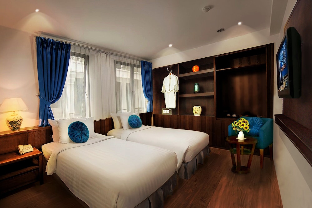 Aviary Hanoi Hotel and Travel 17/41