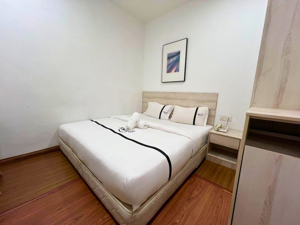 Smile Hotel Taman Segar Cheras 8/17