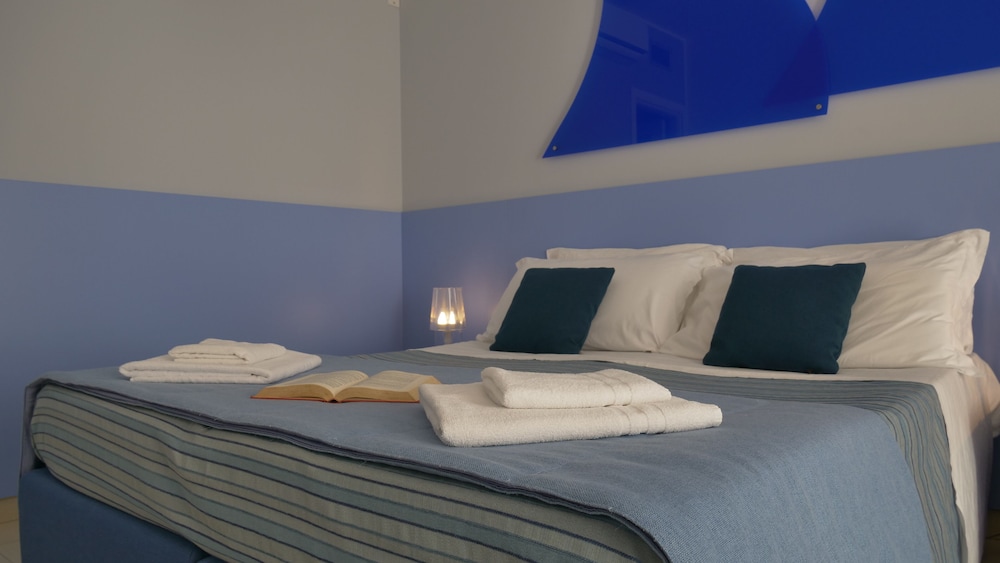 La Corte Di Leuca 2/28