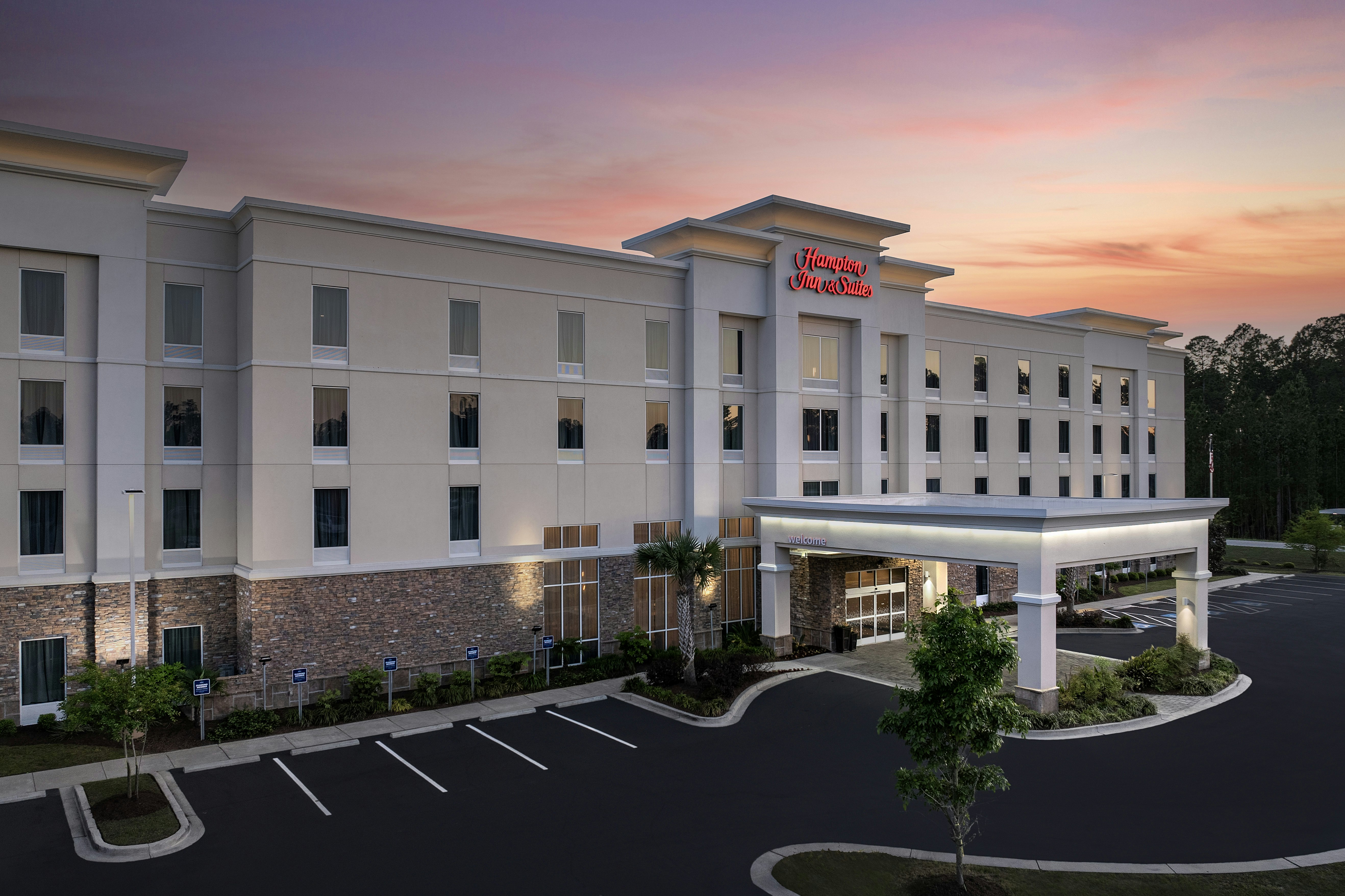 Hampton Inn & Suites Walterboro 6/53