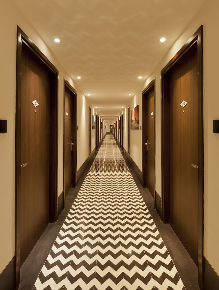 Lemon Tree Premier City Center Pune 23/50