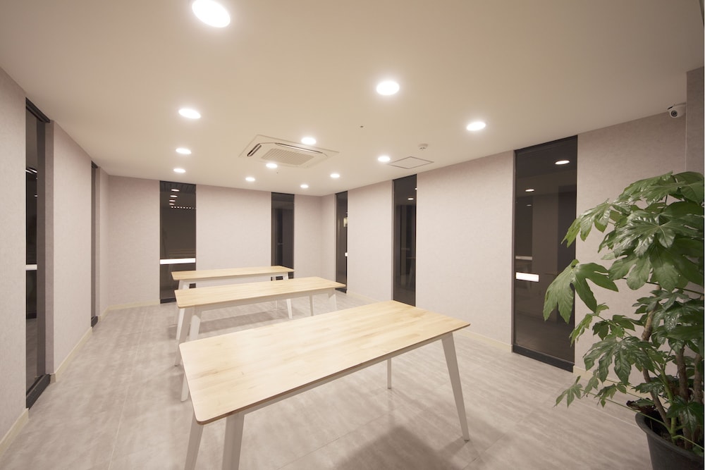 K-Guesthouse Dongdaemun Premium 6/45