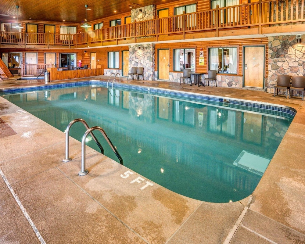 Quality Inn Ashland Lake Superior 4/49