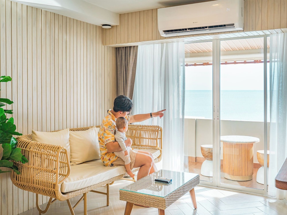 Maldives Beach Resort 34/56