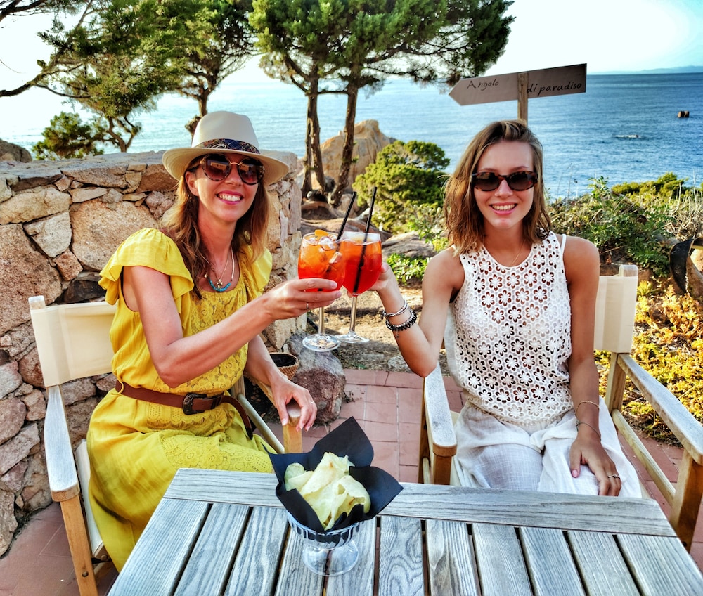 HOTEL COSTA PARADISO 41/45
