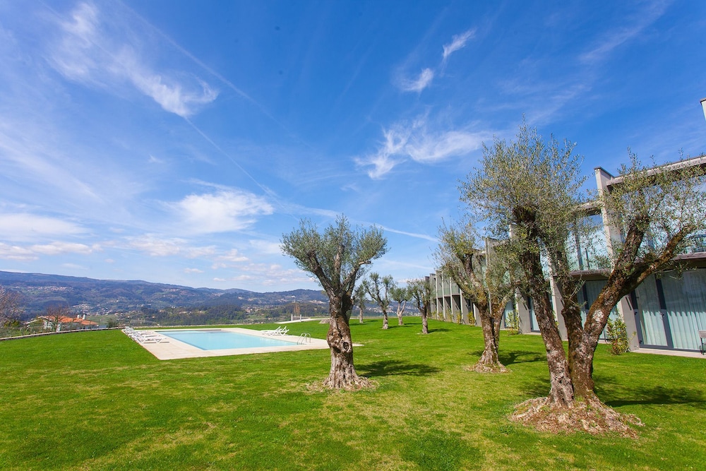 Tempus Hotel And Spa 30/50