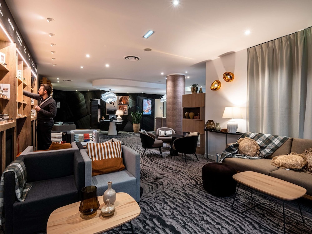 Mercure Grenoble Meylan 24/46