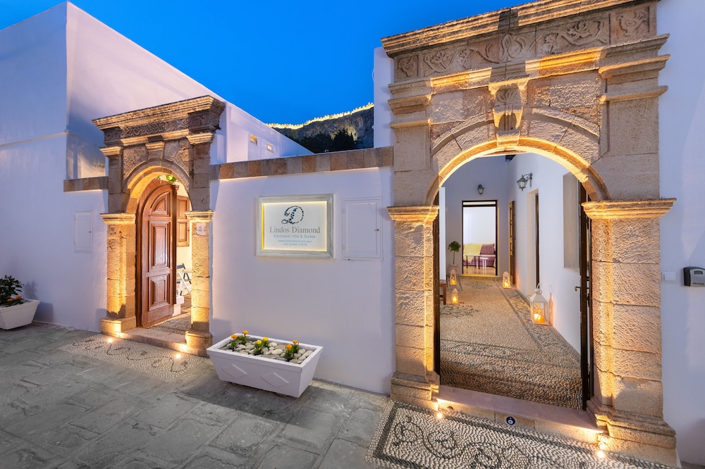 HOTEL LINDOS DIAMOND EXCLUSIVE VILLA photo4