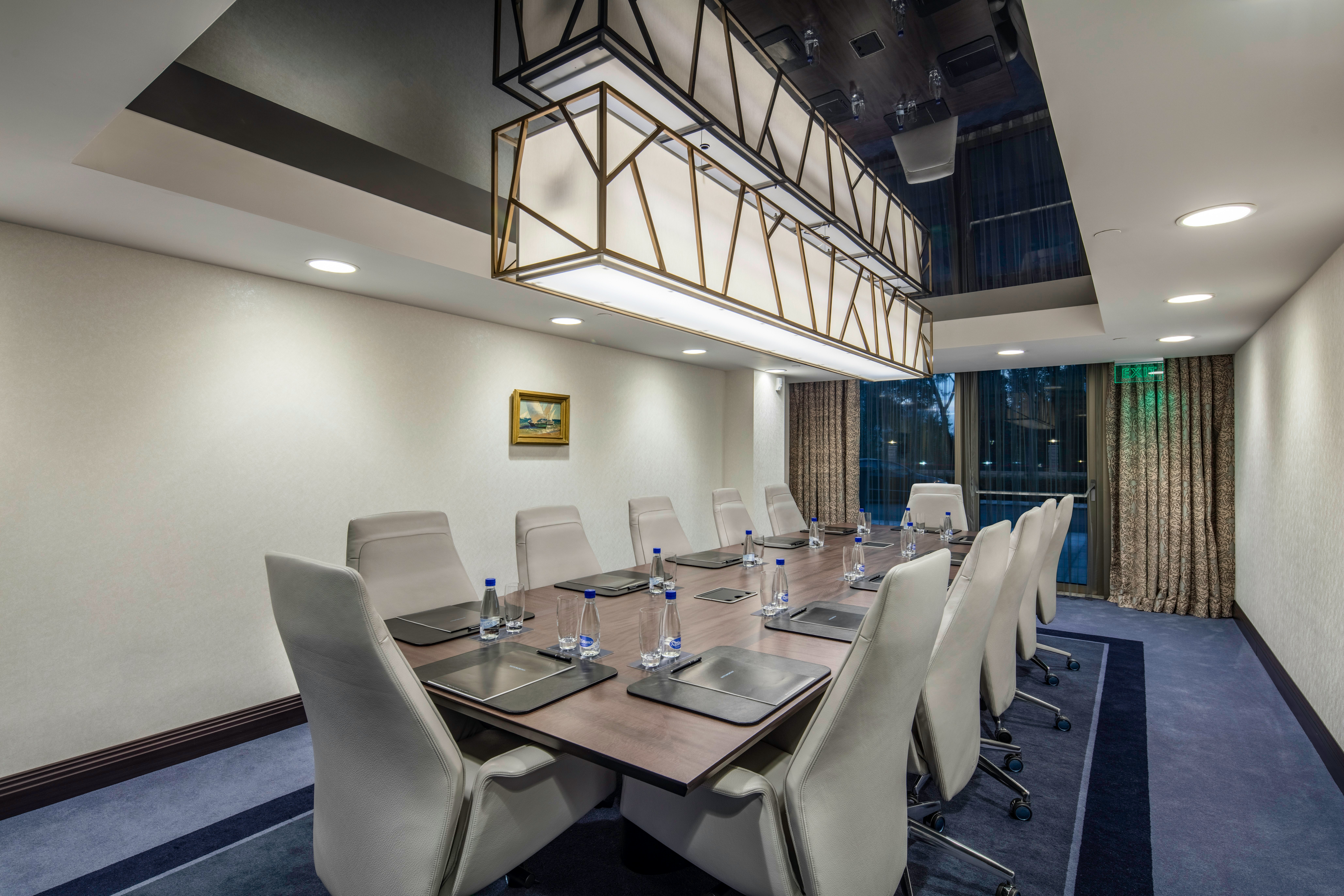 Hilton Podgorica Crna Gora 15/17