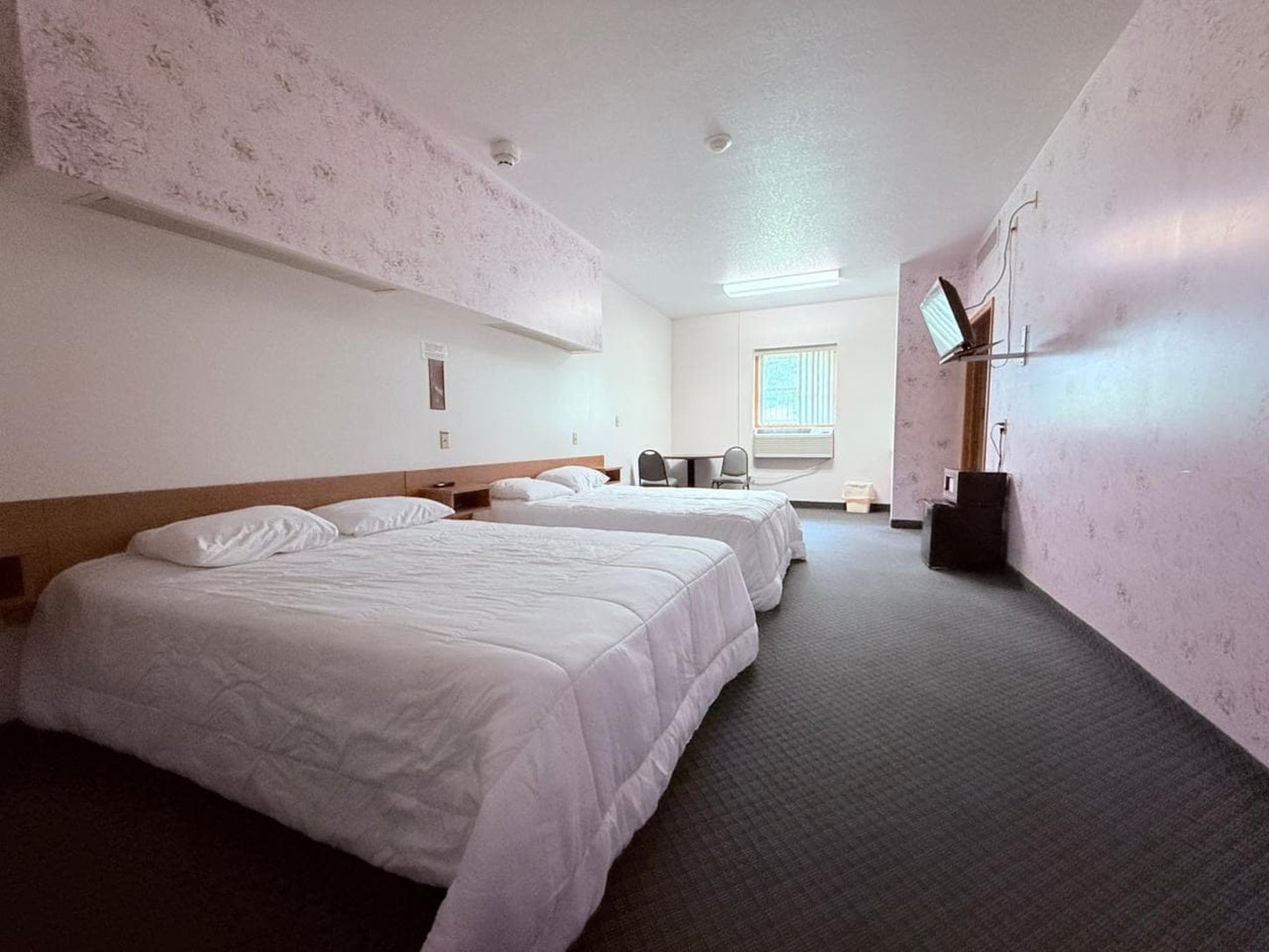 Hotel O Castle Town Ida Grove Hwy 175 7/18