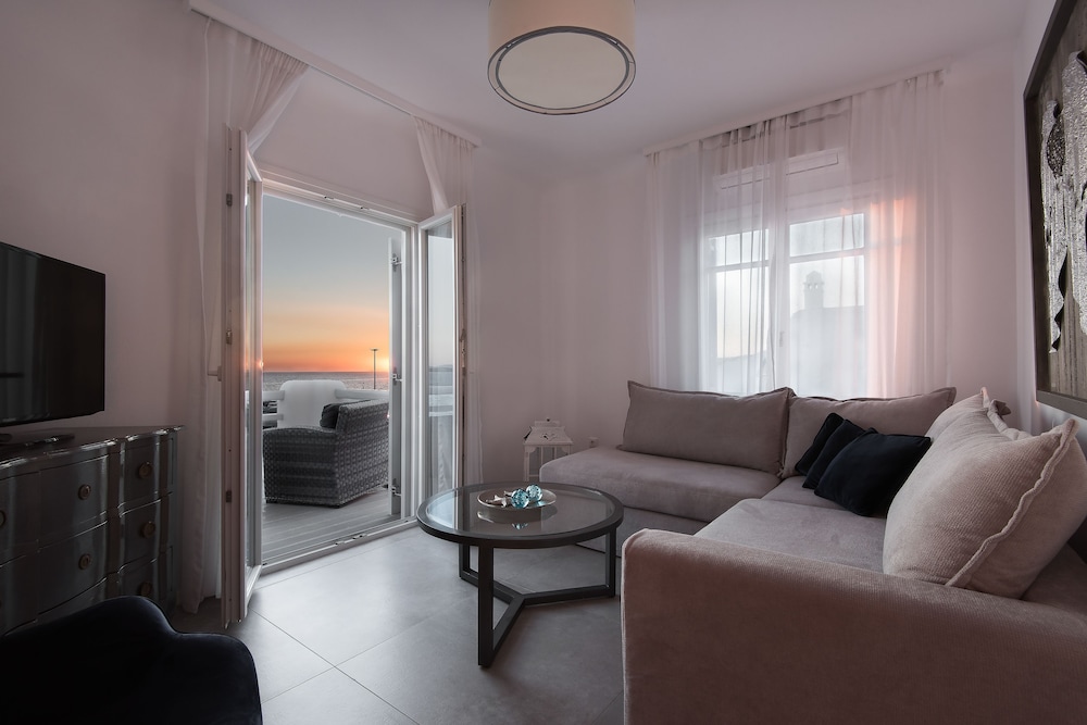 Riva Suites 30/50