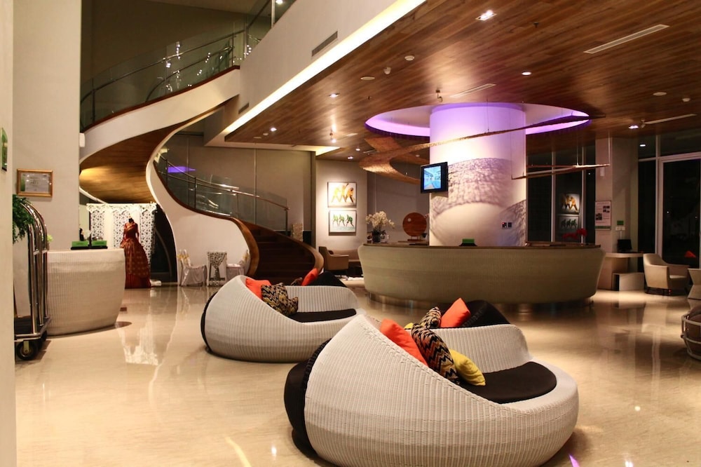 Swiss-Belcourt Bogor (Ex. Horison Bogor Icon Hotel and Convention) 44/58