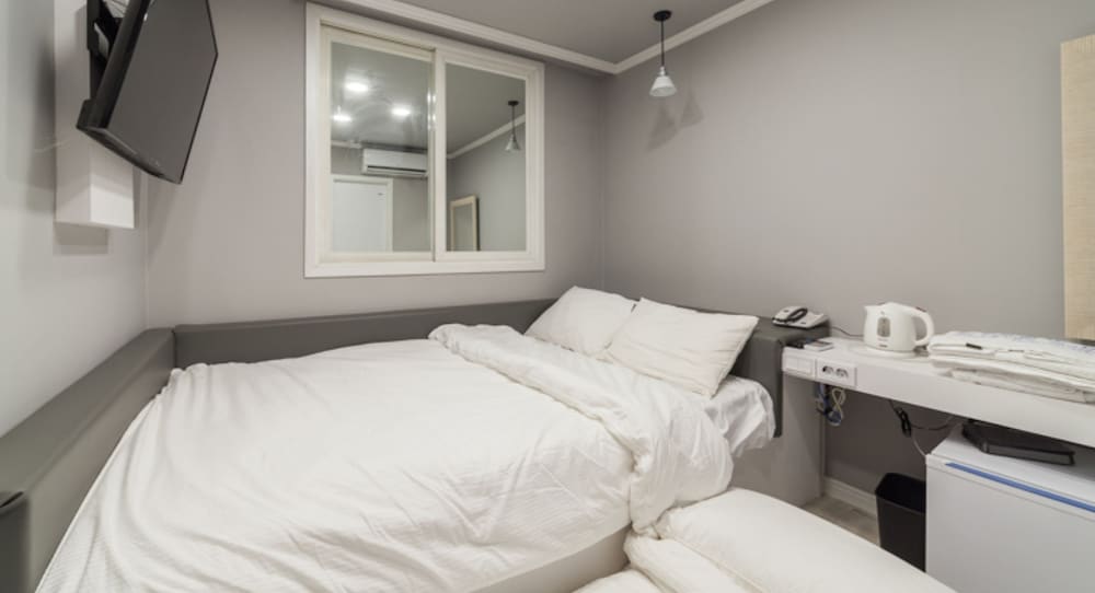 Inn Hotel 21/62