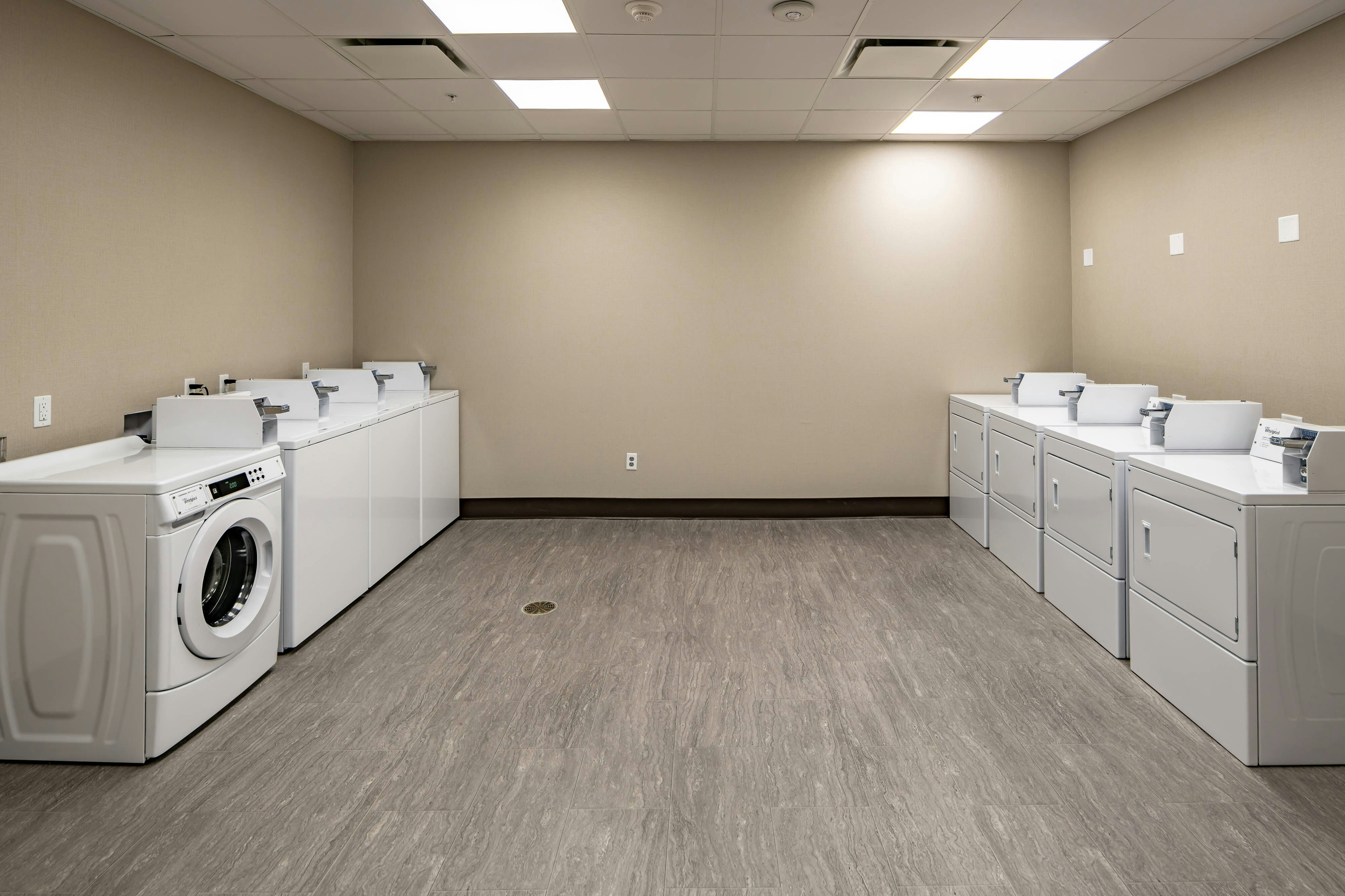 Residence Inn By Marriott Dallas At The Canyon 13/53