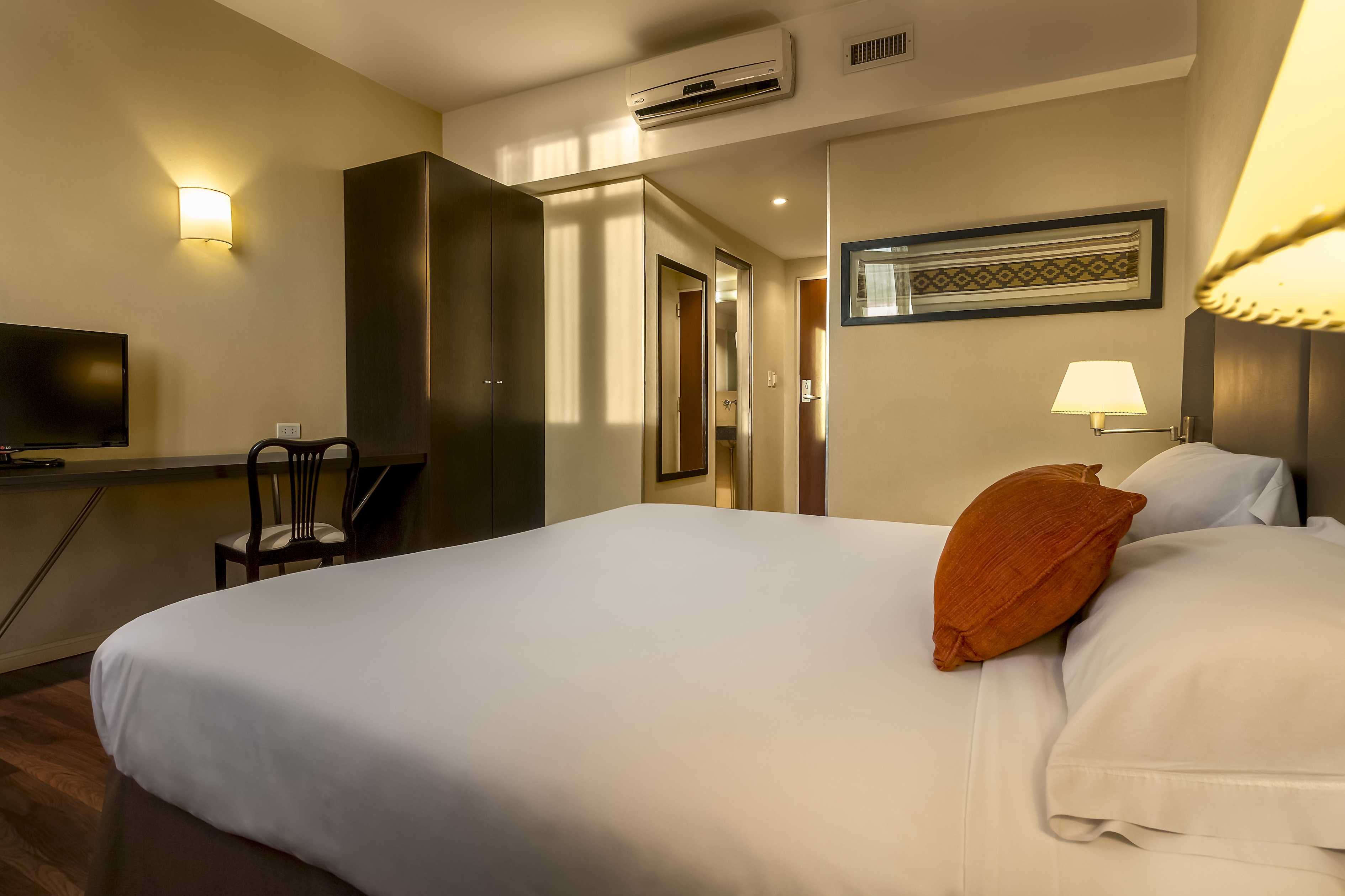 Suite, Double Bed