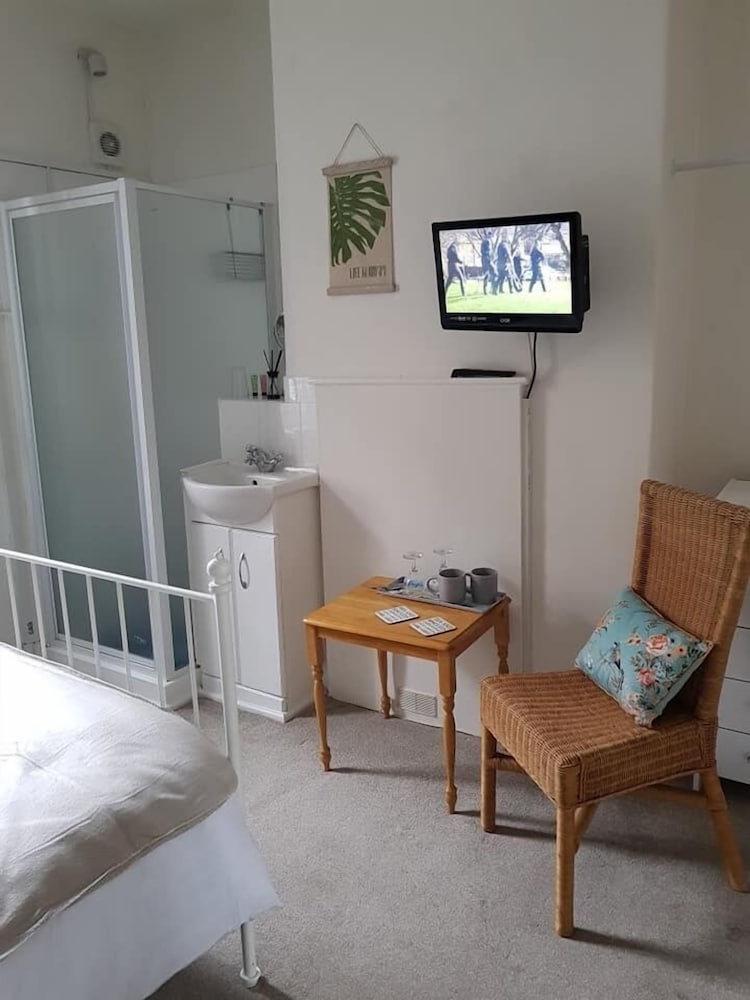 Lyndale Guest House 27/50