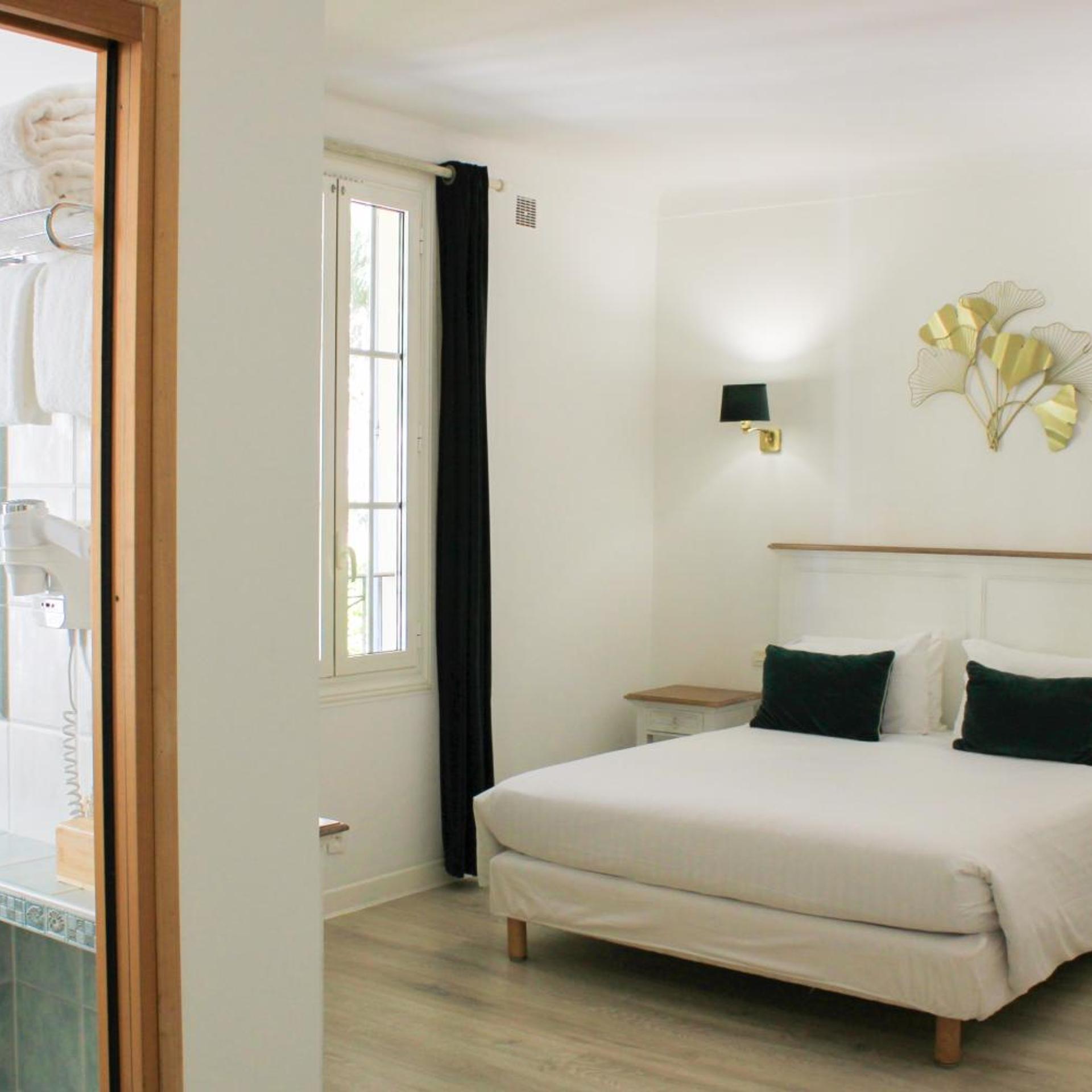 Medium, Comfort, Double Bed