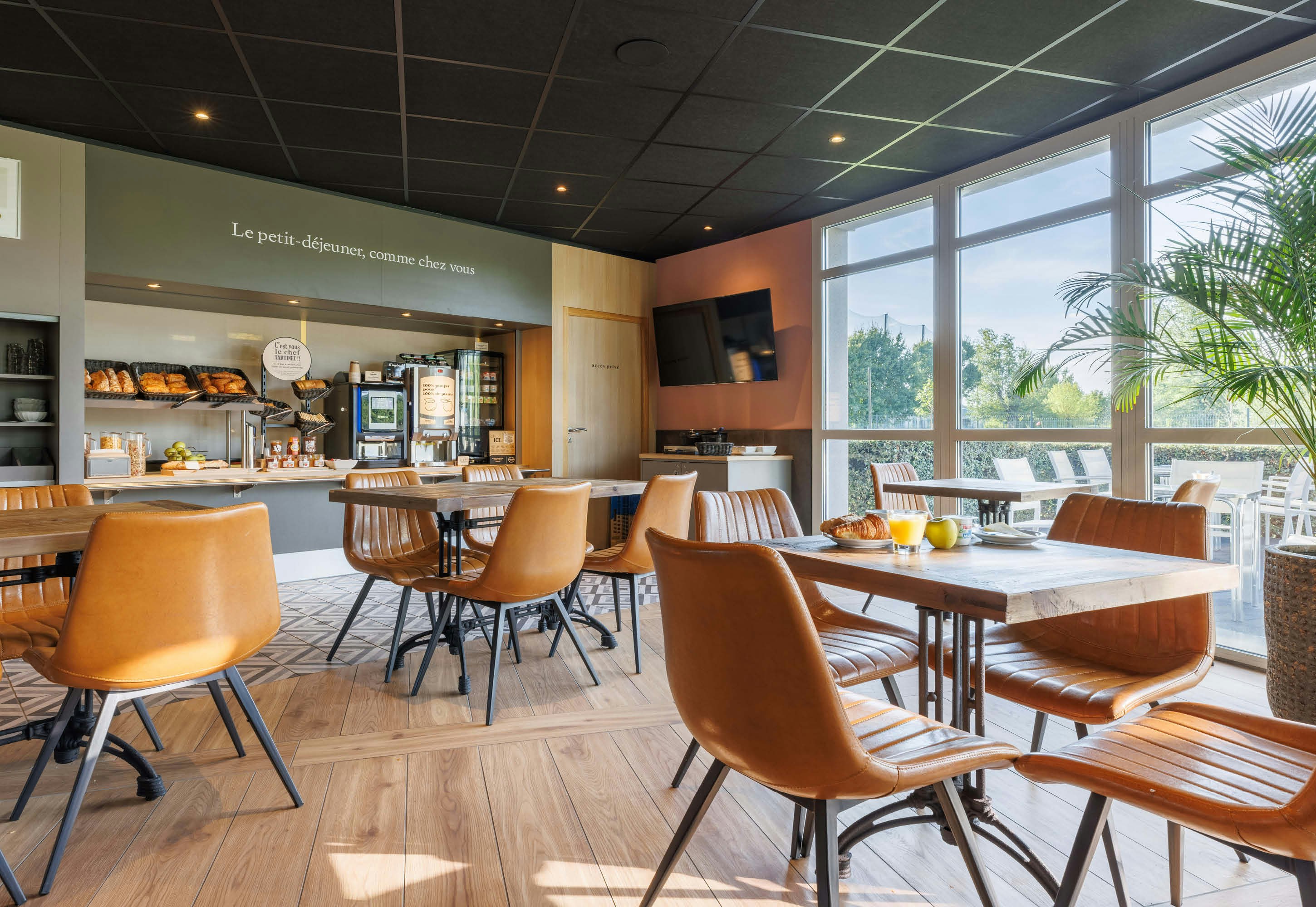B&B Hotel Clermont Ferrand Nord Riom 31/47
