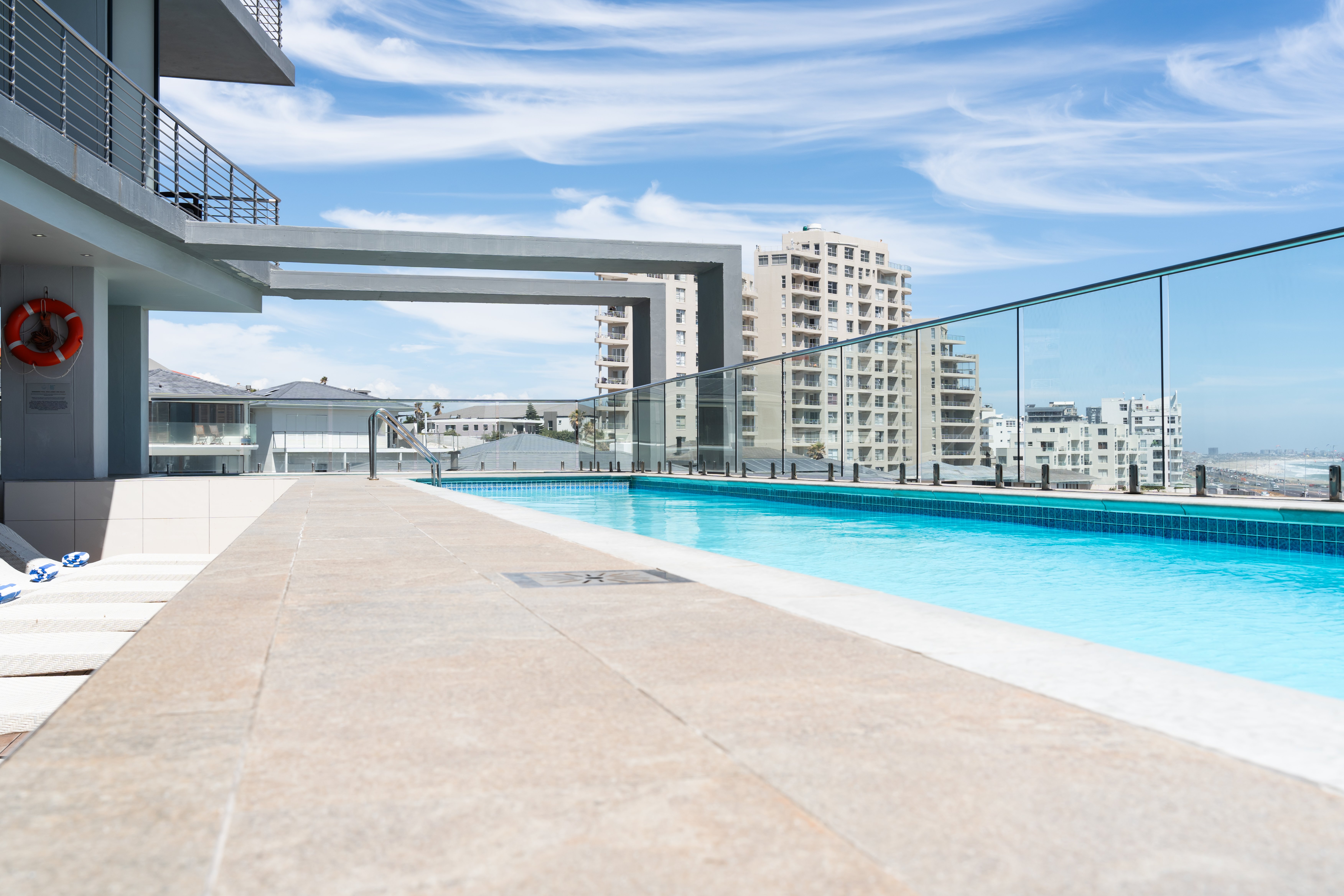 Blaauwberg Beach Hotel 94/100