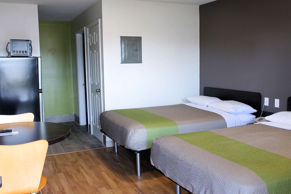 Studio 6 Extended Stay - Savannah, GA 32/52