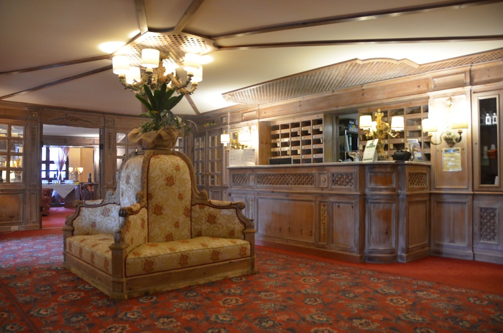Hotel Residence Catturani 7/37