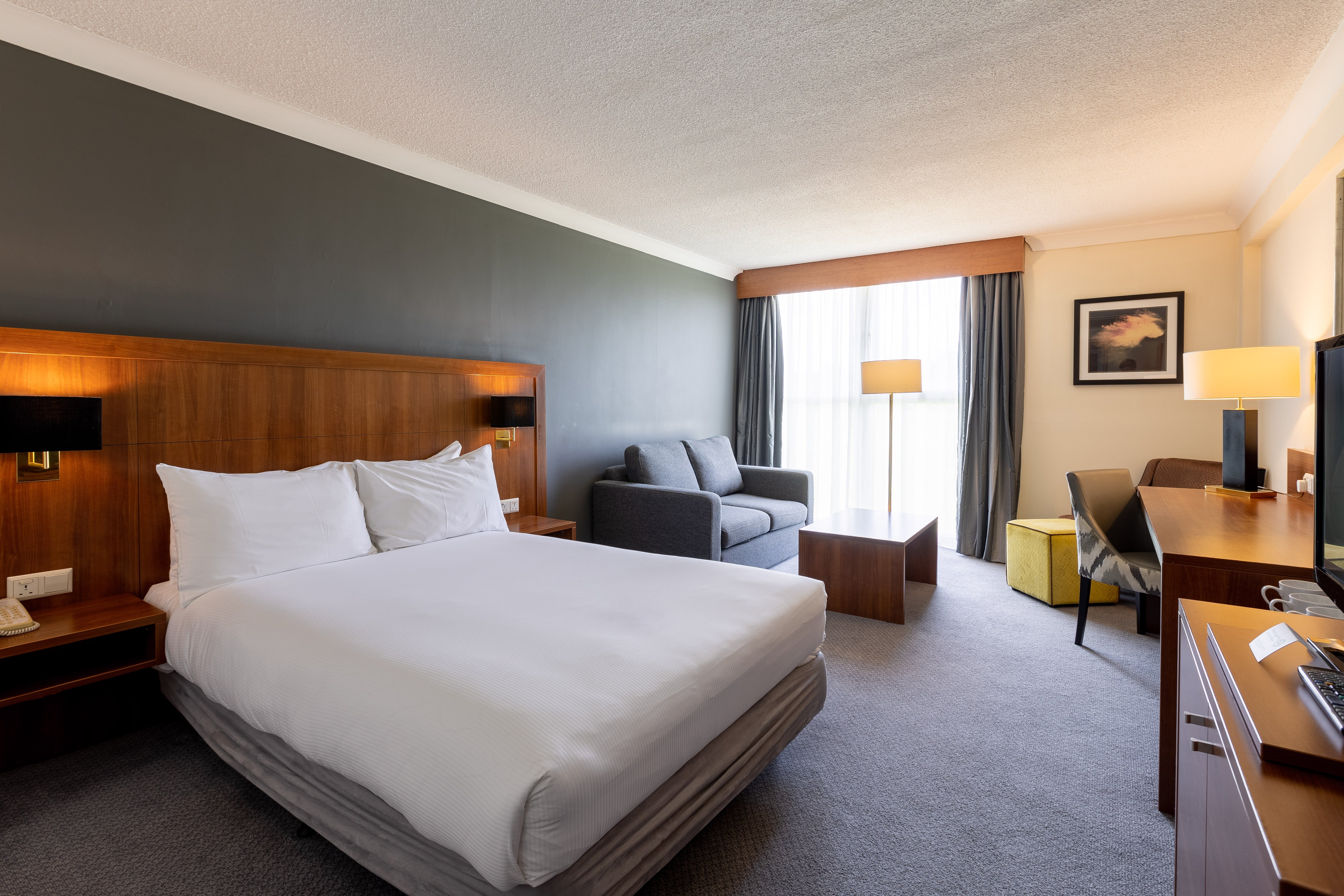 Holiday Inn Newcastle Gosforth Park By IHG 23/76