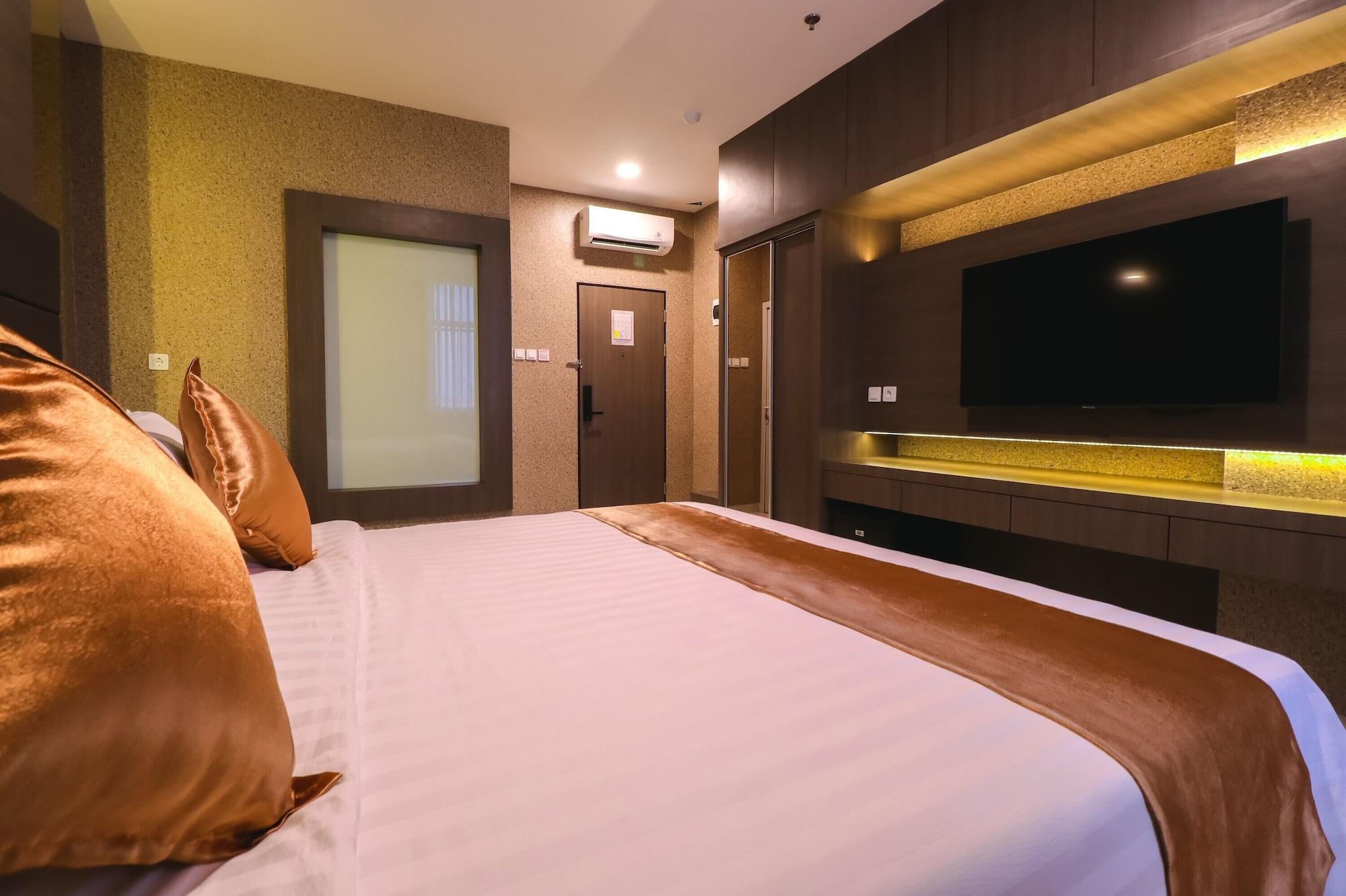 Nivia Hotel Medan 17/25