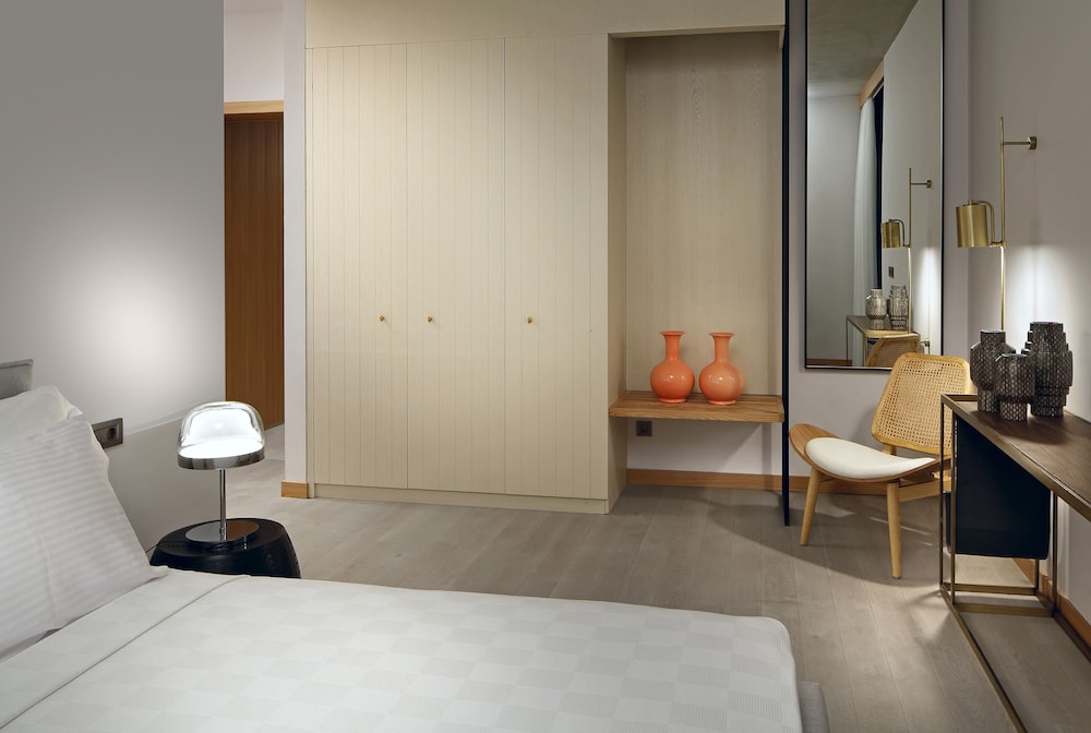 G Beyond Residences & Villas 11/50
