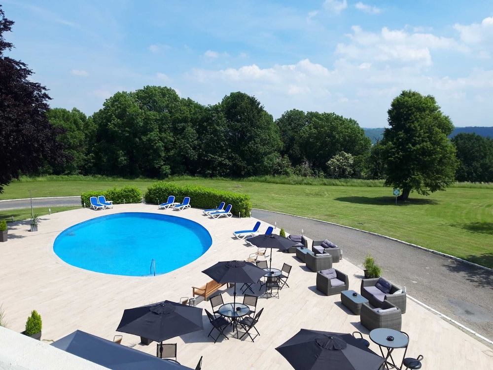 Globales Post Hotel Wellness 67/72