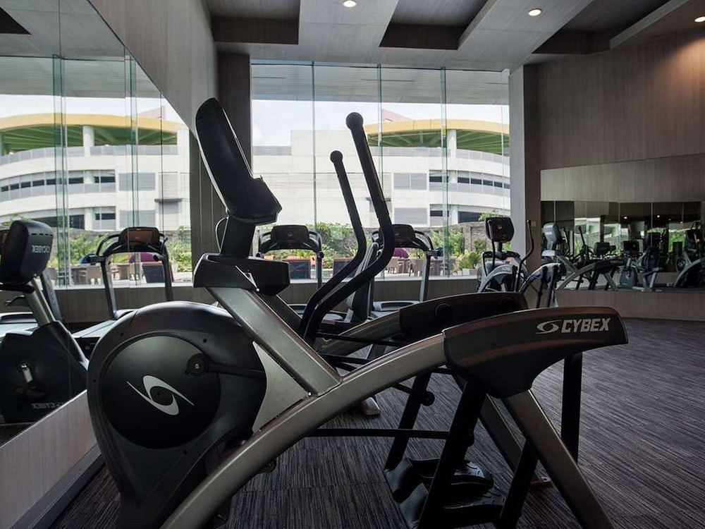Grand Mercure Jakarta Kemayoran 33/69