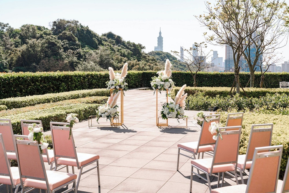 Courtyard by Marriott Taipei 35/50
