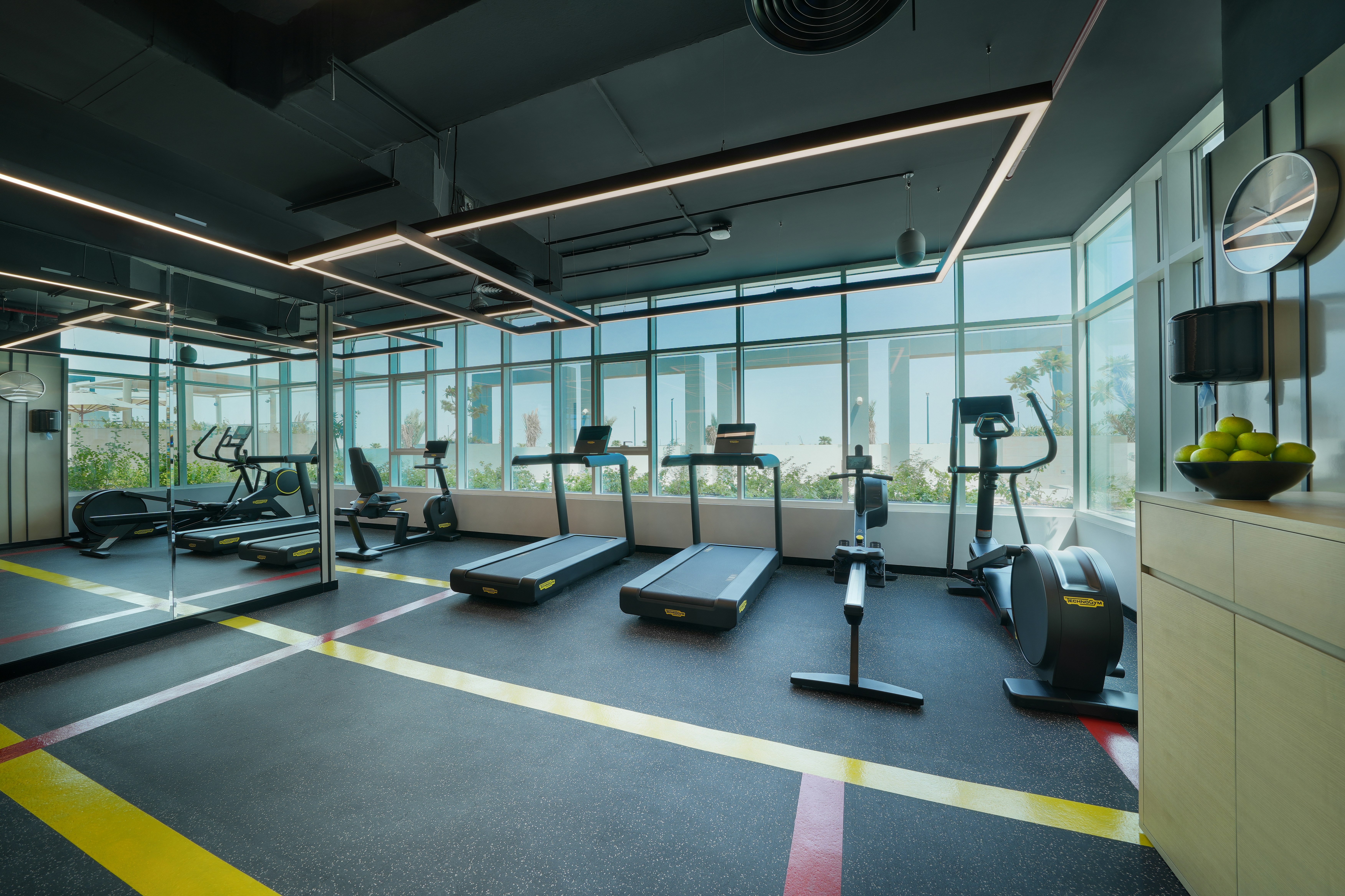 DAMAC Hills 2 Hotel - Edge by Rotana 11/18
