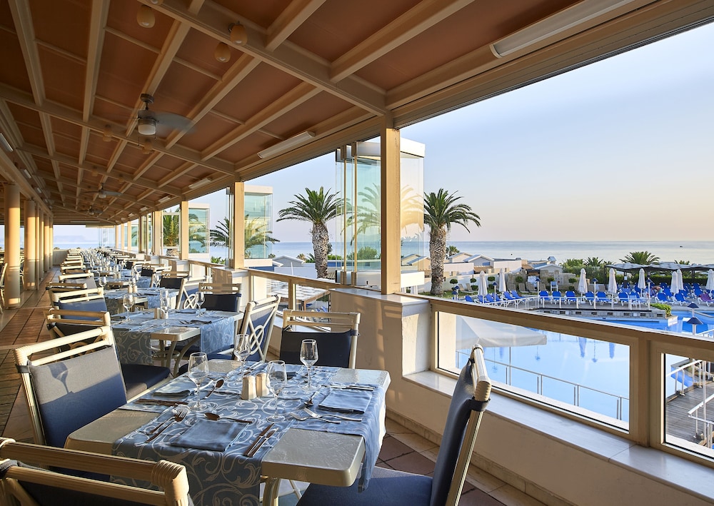 Nana Royal Premium Resort & Spa 33/49
