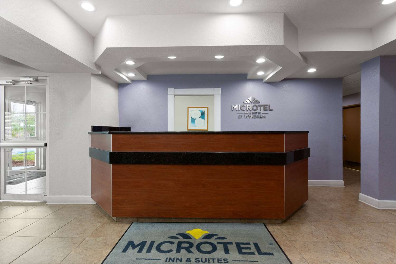 Microtel Inn Suites By Wyndham Zephyrhills 7/48