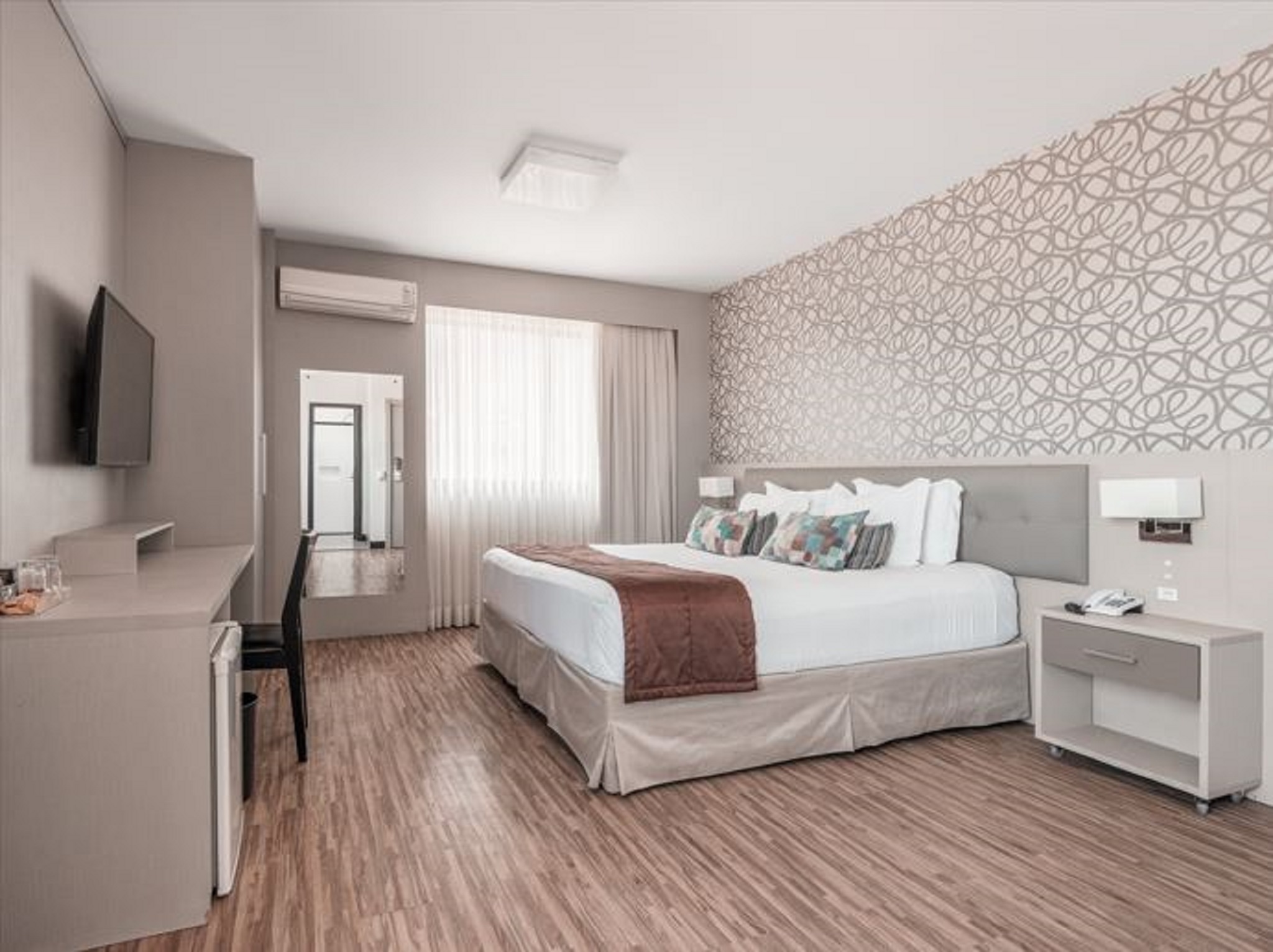 جناح سوبيريور تنفيذي