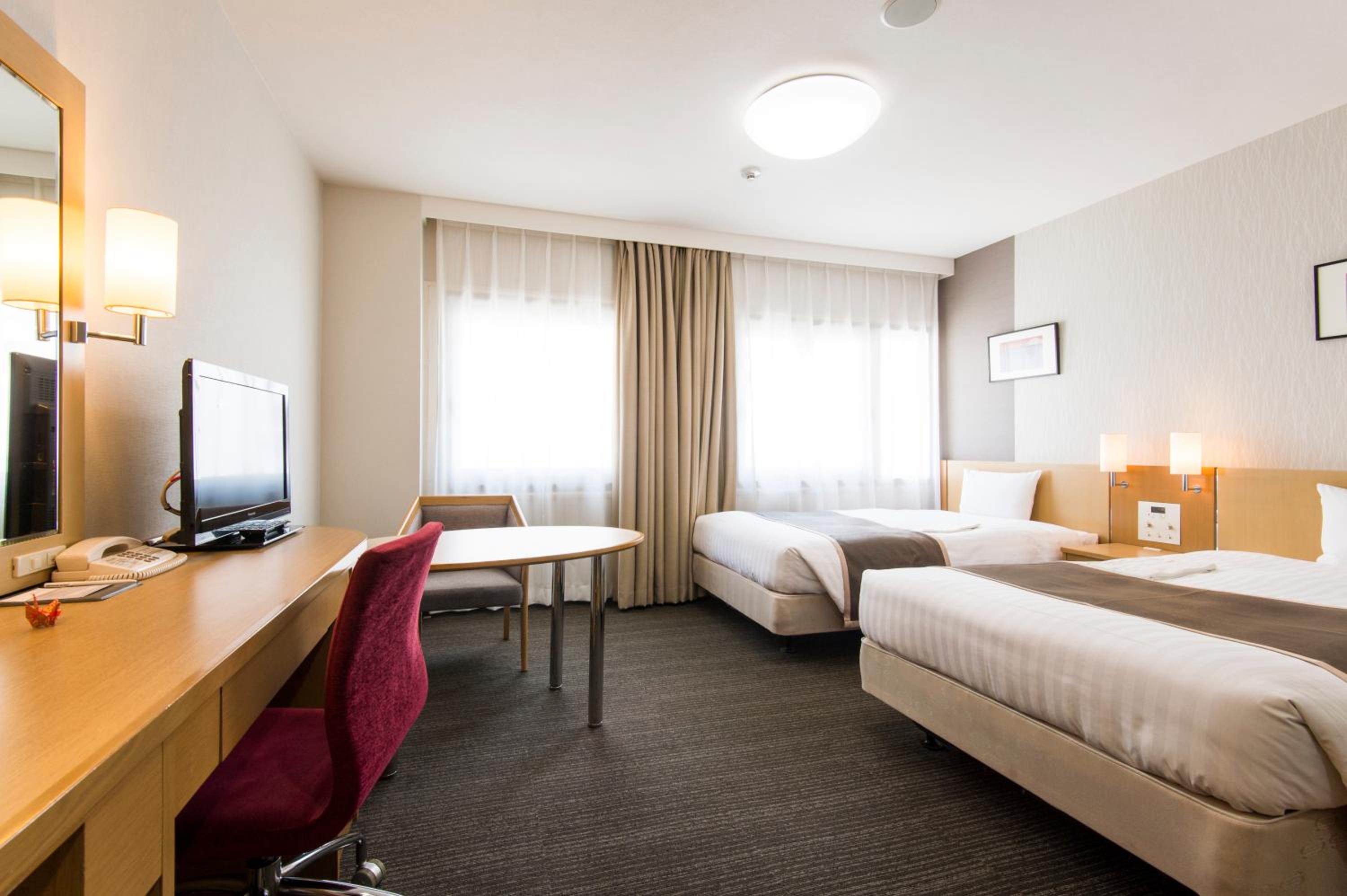 Semi Room, 2 Semi Double Beds