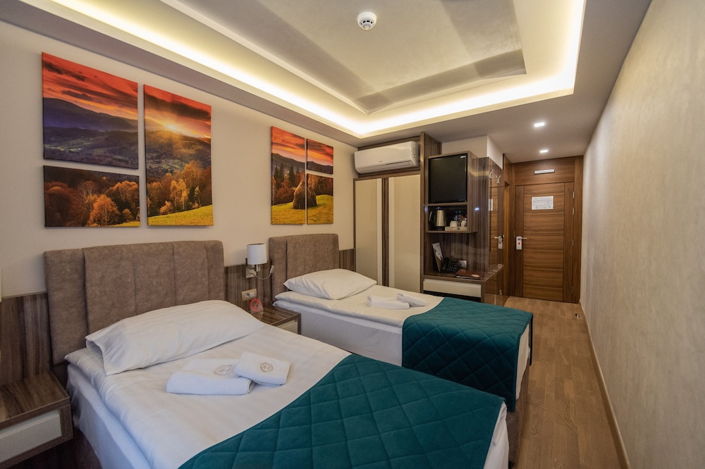 Hotel Park 20/48