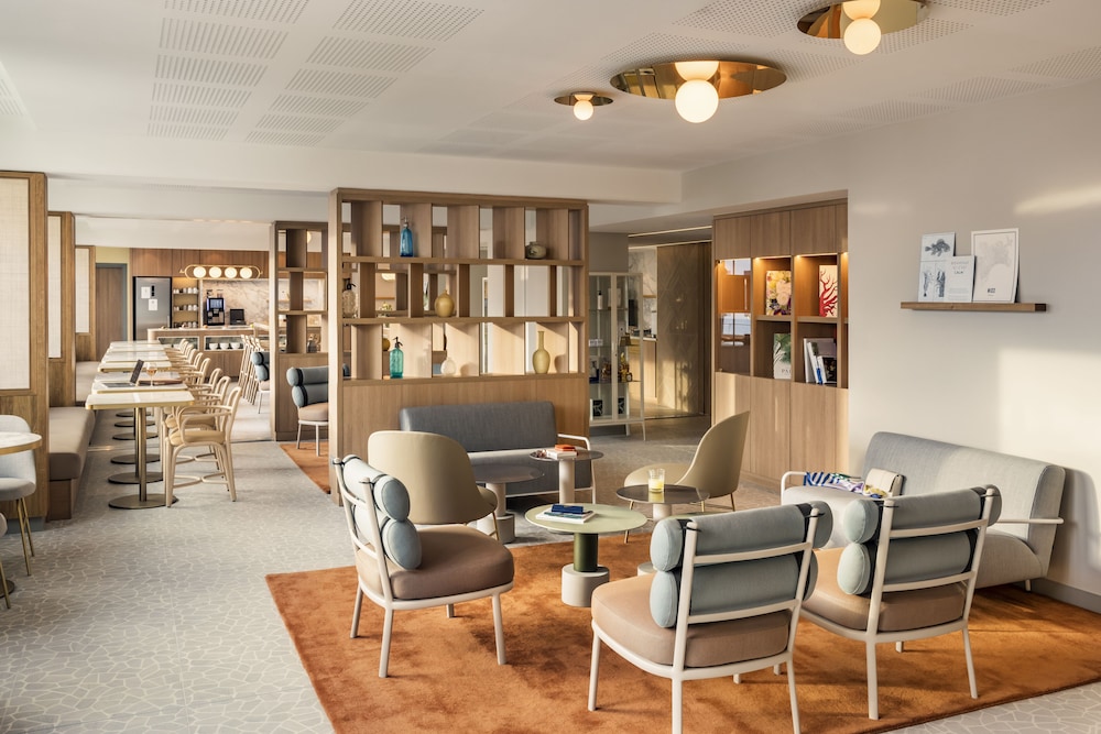 OKKO HOTELS Nice Aeroport 24/42