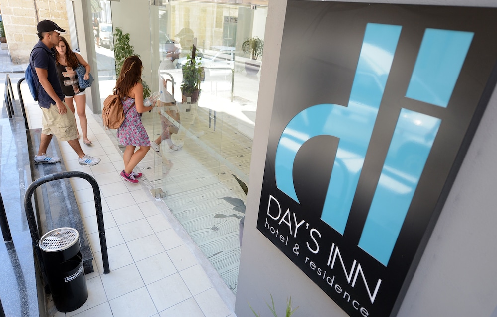 Days Inn Hotel And Residence 5/64