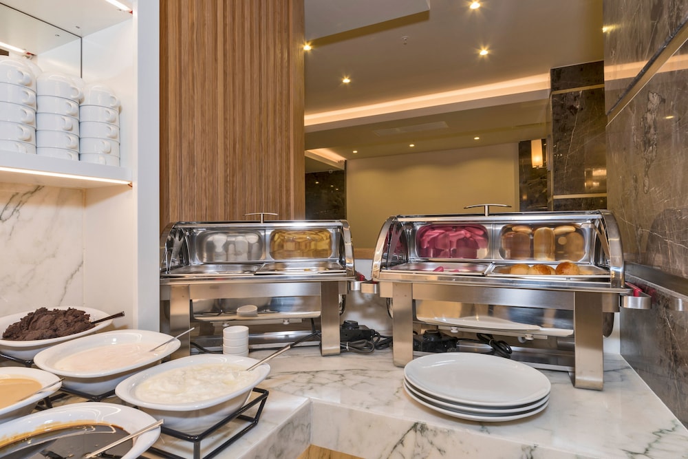 Golden Royal Hotel & Spa 9/50