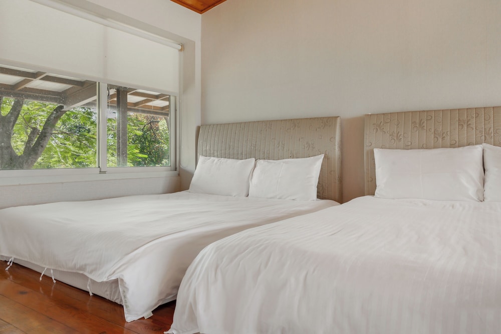 1 BEDROOM, CHALET