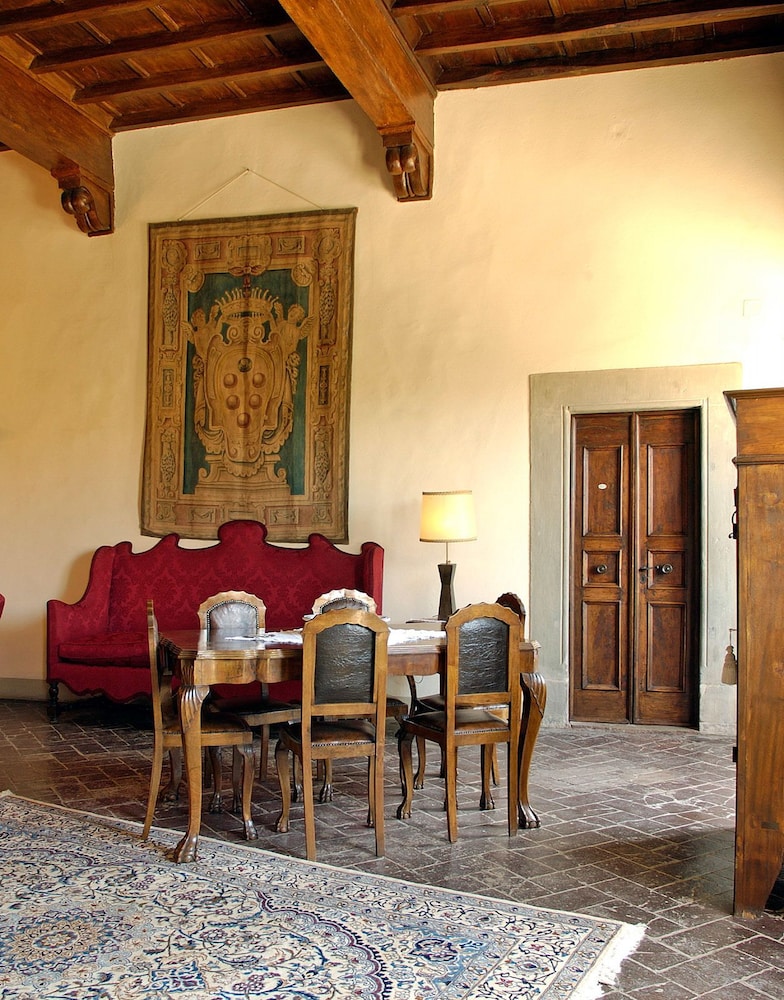 Villa Campestri Olive Oil Resort 25/48