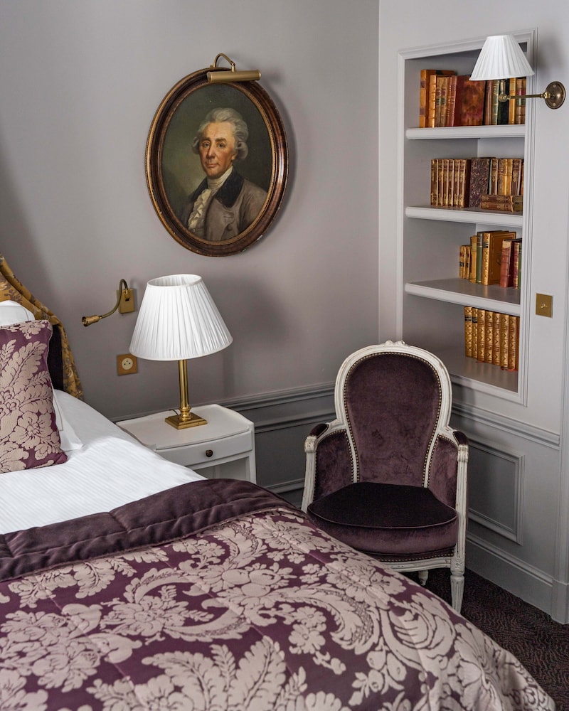 جناح تنفيذي بسريرين منفصلين مع أريكة، Hotel De Buci 9/10