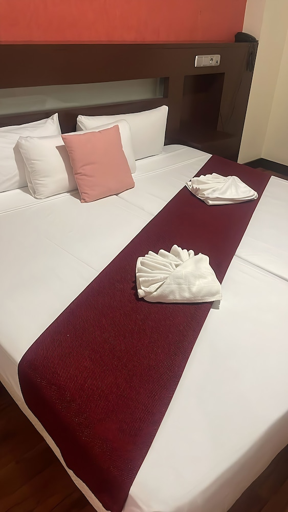 Hotel La Cantuena 19/35
