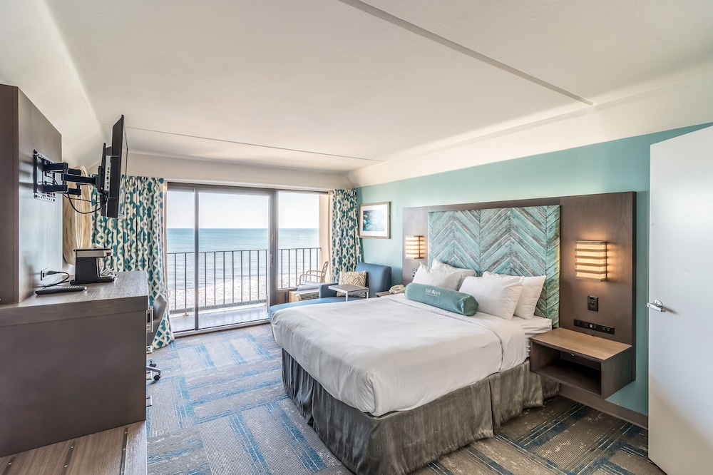 The Inn At Pine Knoll Shores 27/61