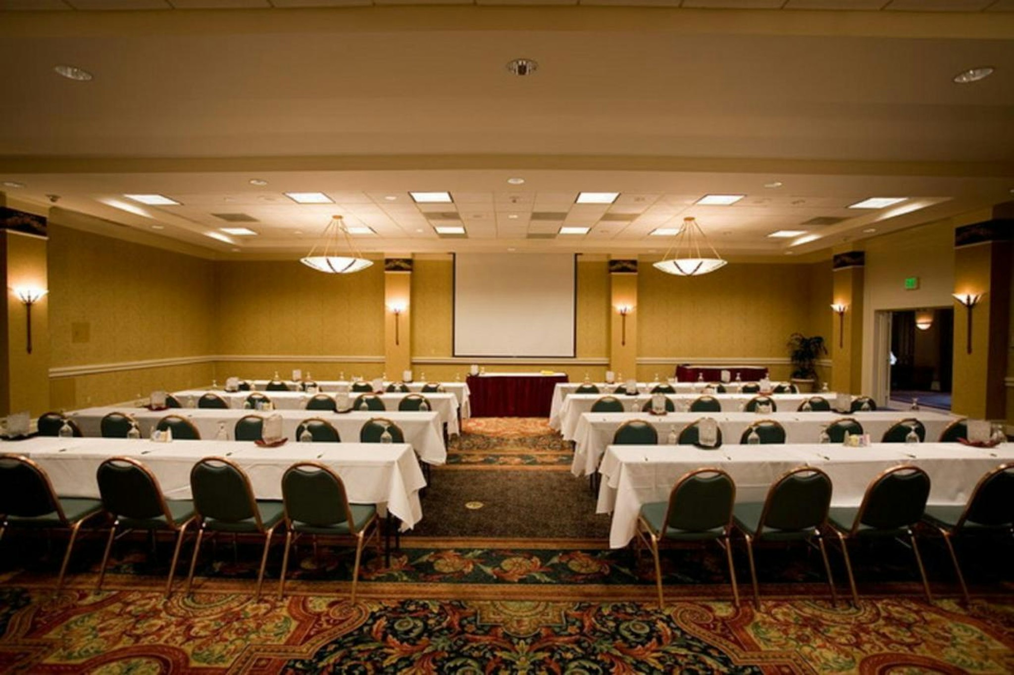 GuestHouse Inn, Suites & Conference Center Missoula 66/81